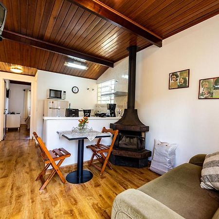 Campos do JordãoAp Casal Localizacao E Segurancaアパートメント エクステリア 写真